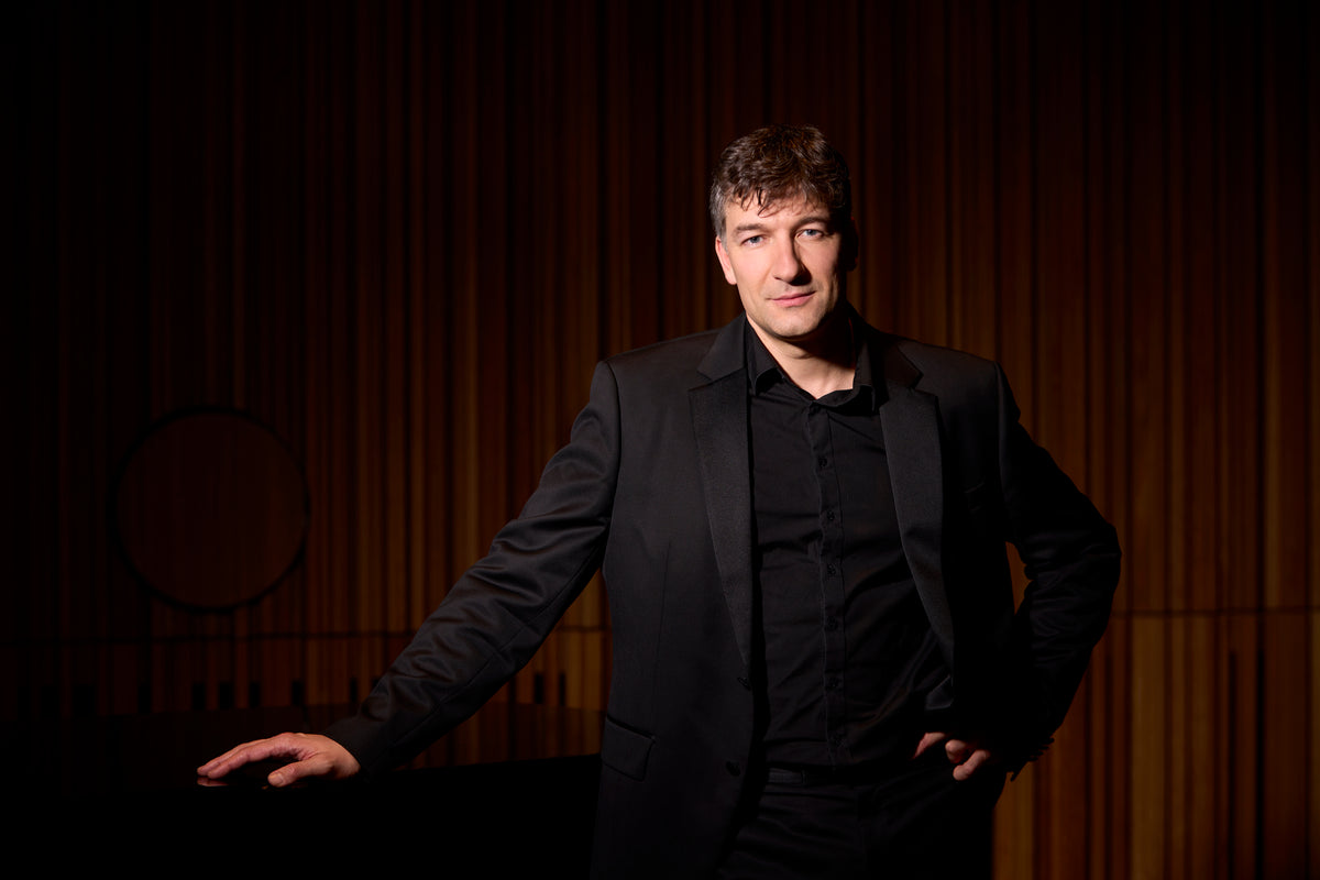 Konstantin Shamray in Recital